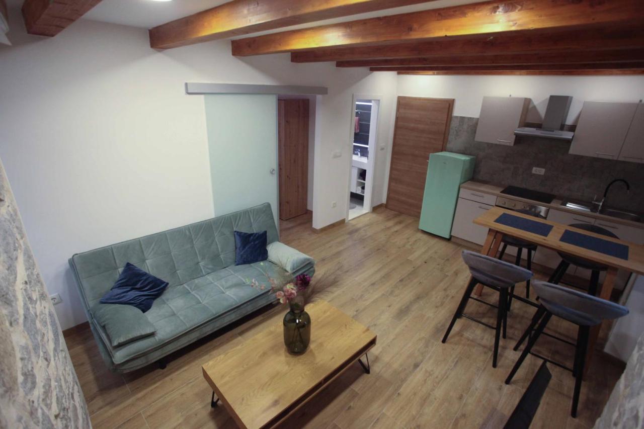 New Split Central Apartments Jakov & Niko Экстерьер фото